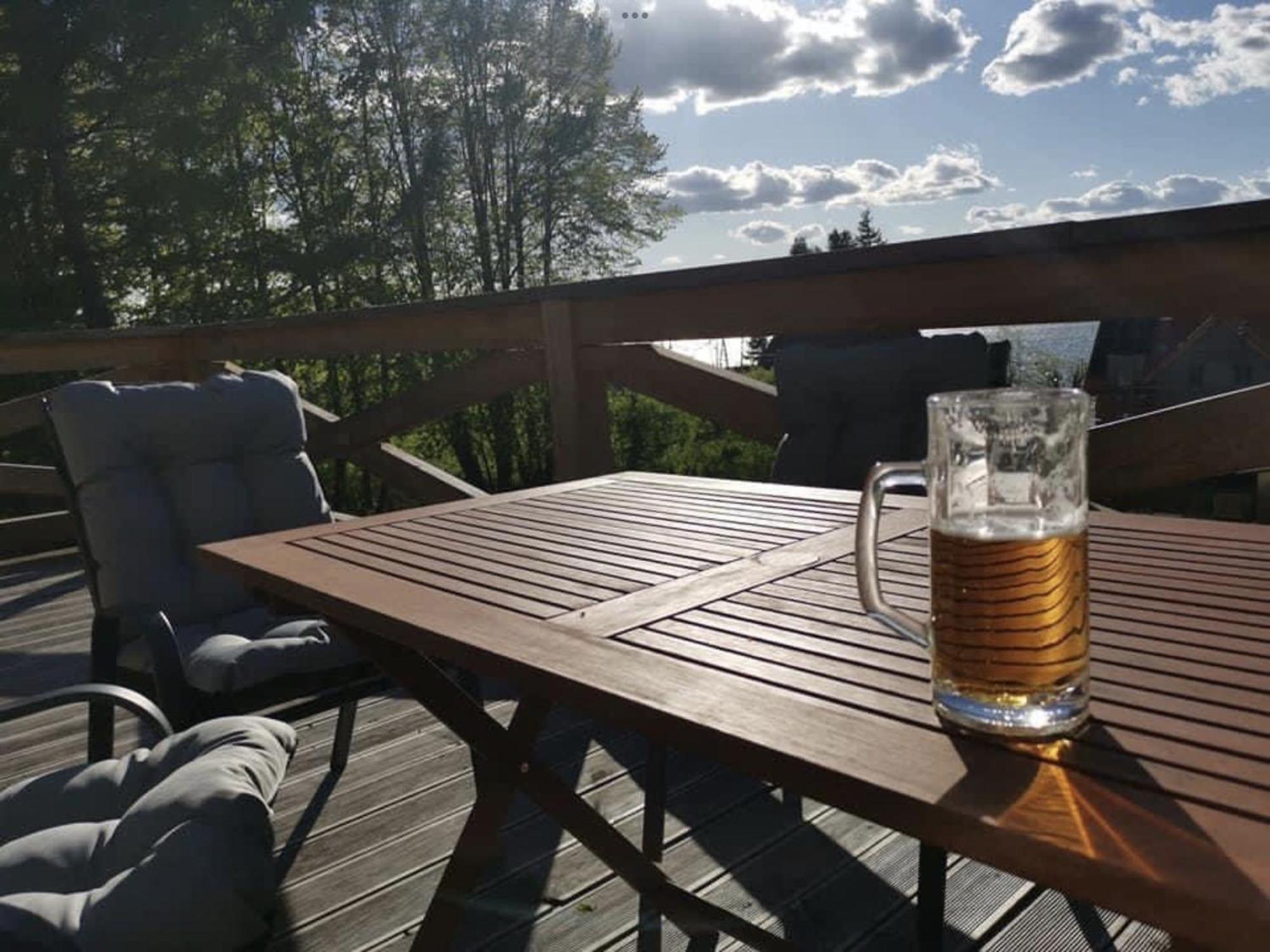 Dom Na Wzgorzu Villa Pluski Kültér fotó